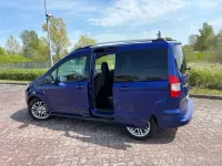 Używany Ford Transit Basis 101 KM (74 kW) 2017 Niebieski Kombi