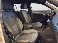 Gebraucht VW Tiguan R-line 150 PS (110 kW) 2023 Pure white SUV