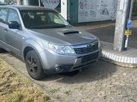 Occasion Subaru Forester 147 ch (108 kW) 2011 Gris SUV