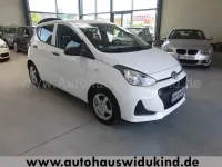Gebraucht Hyundai i10 67 PS (49 kW) 2017 Weiß Kleinwagen