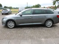Gebraucht Skoda Superb Ambition 150 PS (110 kW) 2022 Grau Kombi