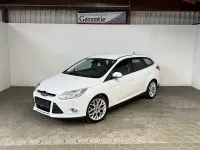 Gebraucht Ford Focus Titanium 125 PS (91 kW) 2012 Weiß Kombi