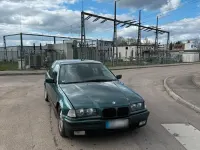 Gebraucht BMW 316 102 PS (75 kW) 1997 Grün Limousine
