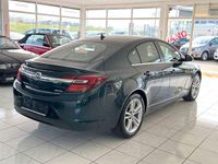 Gebraucht Opel Insignia Edition 140 PS (102 kW) 2015 Grün Limousine