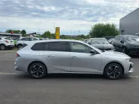 Gebraucht Opel Astra 131 PS (96 kW) 2024 Kristall silber Kleinwagen