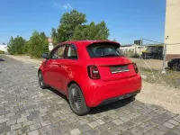 Gebraucht Fiat 500e Red 86 kW (118 PS) 2022 Rot Kleinwagen