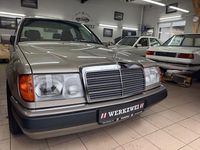 Gebraucht Mercedes 300 179 PS (131 kW) 1992 Beige Limousine