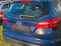 Gebraucht Ford Focus Trend 95 PS (69 kW) 2017 Blau Kombi