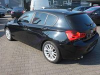 Gebraucht BMW 118 Advantage 136 PS (100 kW) 2018 Schwarz Kleinwagen