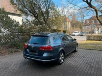 Gebraucht VW Passat 177 PS (130 kW) 2014 Blau Kombi