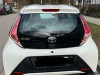 gebraucht Toyota Aygo (X) 1,0 in weiß