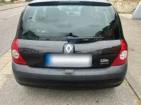 Gebraucht Renault Clio II 75 PS (55 kW) 2003 Schwarz Kleinwagen