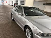 Gebraucht BMW 525 192 PS (141 kW) 2003 Silber Limousine