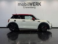 Gebraucht Mini John Cooper Works 231 PS (169 kW) 2022 Pepper white Kleinwagen