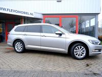 Gebraucht VW Passat 120 PS (88 kW) 2016 Grau Kombi