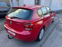 Gebraucht BMW 120 184 PS (135 kW) 2015 Karmesinrot Kleinwagen