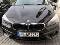 Gebraucht BMW 218 Active Tourer Advantage 136 PS (100 kW) 2015 Schwarz Van / Kleinbus