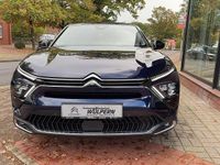 Neu Citroën C5 X 145 PS (106 kW) 2025 Blau Kombi