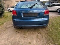 Usata Audi A3 105 CV (77 kW) 2004 Blu Utilitaria