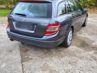 Gebraucht Mercedes C220 170 PS (125 kW) 2008 Grau Kombi