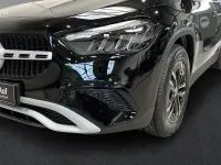 Gebraucht Mercedes GLA200 150 PS (110 kW) 2025 Unilack nachtschwarz SUV