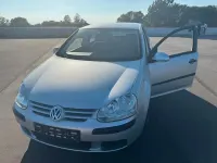 Gebraucht VW Golf IV Trendline 102 PS (75 kW) 2004 Grau Limousine