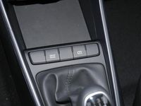 Neu Hyundai Bayon Select 74 PS (54 kW) 2026 Mangrove green SUV