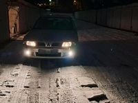 Gebraucht Mitsubishi Carisma 103 PS (75 kW) 2001 Silber Limousine