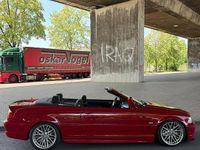 Gebraucht BMW 330 Cabriolet 231 PS (169 kW) 2003 Rot Cabrio
