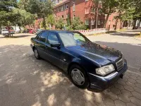 Gebraucht Mercedes C180 Classic 122 PS (89 kW) 1998 Blau Limousine