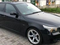 Gebraucht BMW 523 192 PS (141 kW) 2007 Schwarz Limousine