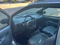 Używany Renault Twingo Authentique 58 KM (42 kW) 2003 Srebrny Hatchback