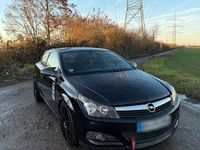 Gebraucht Opel Astra GTC 115 PS (84 kW) 2009 Schwarz Coupé