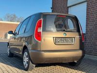 Gebraucht Skoda Roomster Plus Edition 86 PS (63 kW) 2012 Braun Van / Kleinbus