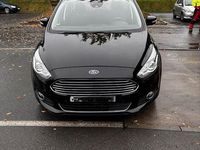 Gebraucht Ford S-MAX Titanium 190 PS (139 kW) 2019 Schwarz Van / Kleinbus