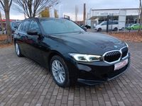 Gebraucht BMW 330e 184 PS (135 kW) 2023 Schwarz Kombi