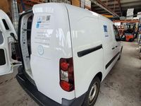 Gebraucht Citroën Berlingo 99 PS (72 kW) 2017 Weiß Van / Kleinbus