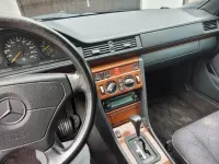 Gebraucht Mercedes E200 136 PS (100 kW) 1995 Blau Kombi