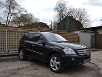 Gebraucht Mercedes ML320 224 PS (164 kW) 2007 Schwarz SUV