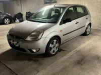Second-hand Ford Fiesta 80 CP (58 kW) 2004 Argintiu Hatchback