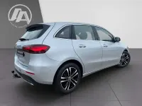 Gebraucht Mercedes B180 136 PS (100 kW) 2025 Hightech silber Kleinwagen