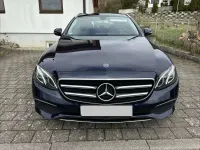 Second-hand Mercedes E220 194 CP (142 kW) 2019 Albastru Break