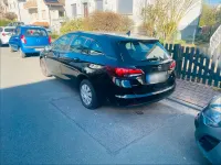 Gebraucht Opel Astra 116 PS (85 kW) 2017 Schwarz Kombi