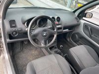 Gebraucht Seat Arosa 50 PS (36 kW) 2004 Silber Kleinwagen