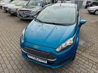 Gebraucht Ford Fiesta Trend 82 PS (60 kW) 2013 Blau Kleinwagen