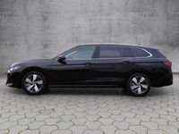 Gebraucht VW Passat IQ Drive 150 PS (110 kW) 2025 Schwarz Kombi