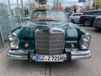 Gebraucht Mercedes 250 SE 150 PS (110 kW) 1968 Grün Cabrio