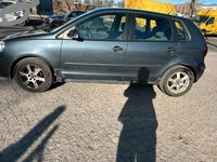 Gebraucht VW Polo 65 PS (47 kW) 2008 Schwarz Kleinwagen