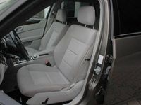 Gebraucht Mercedes E200 184 PS (135 kW) 2011 Grau Limousine