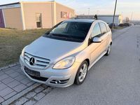 Gebraucht Mercedes B200 140 PS (102 kW) 2008 Polarsilber  metalliclack Van / Kleinbus
